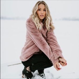 Vici faux fur mauve jacket